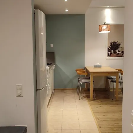 Art Zwierzyniecka Apartman *